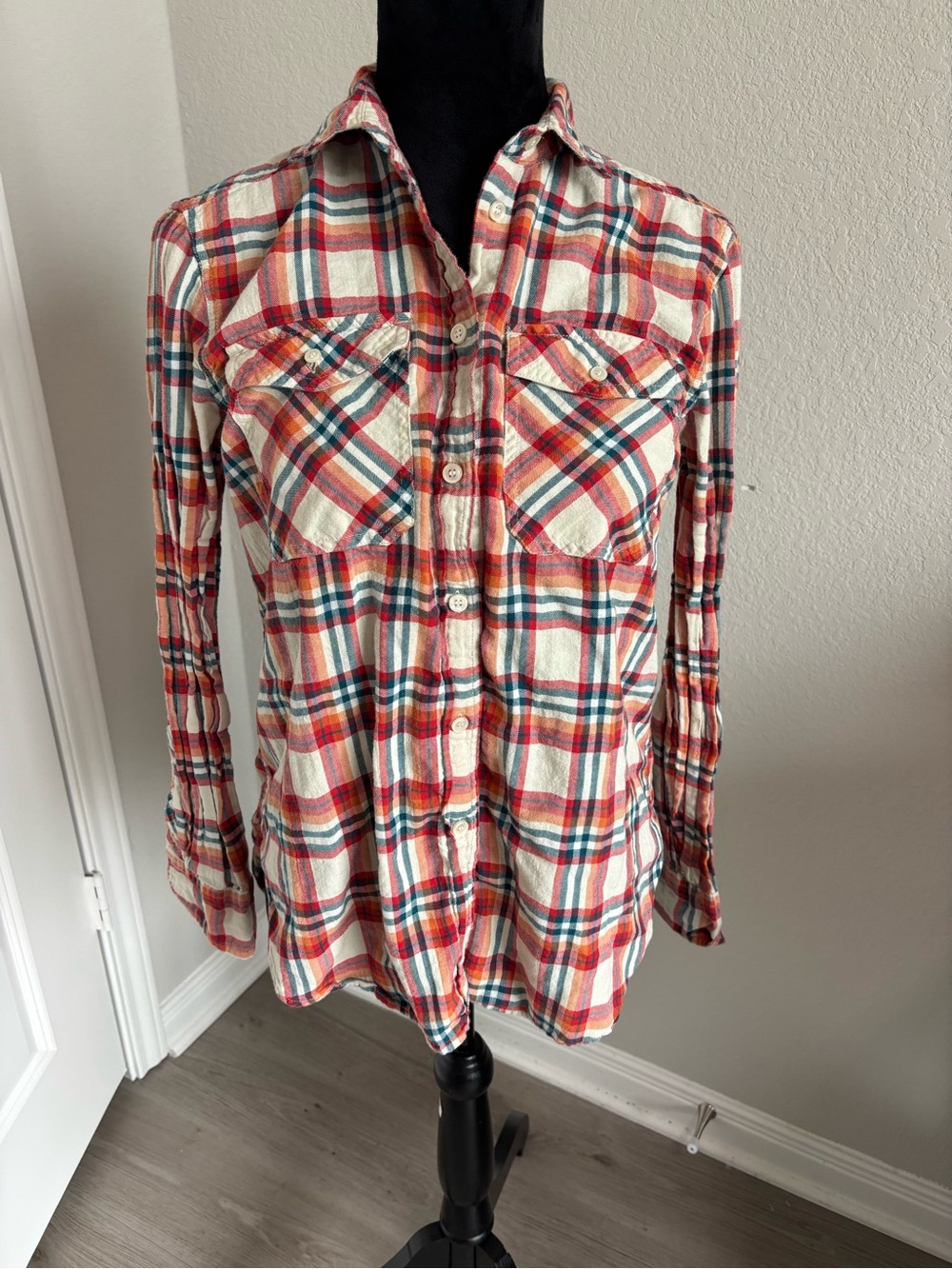 J. Crew Boyfriend Button down shirt multicolor plaid pattern size 4